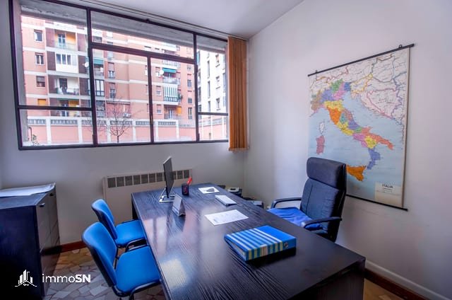 Photo de Plateau de bureaux haut standing au Point E